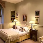 Marlfield House Relais Et Chateaux Hotel 4*