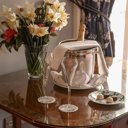 Marlfield House Relais Et Chateaux מלון 4*