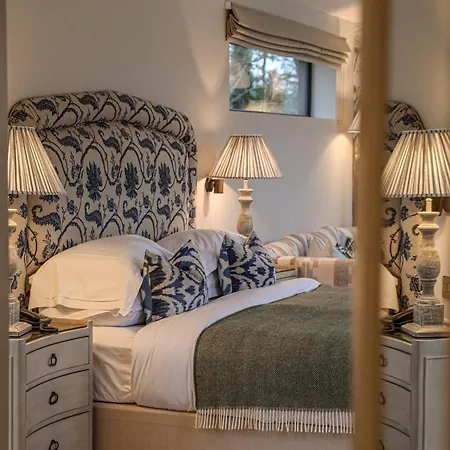 Marlfield House Relais Et Chateaux Hotel 4*