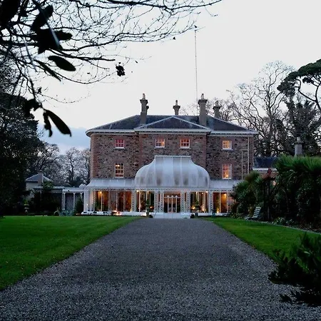 Hotel Marlfield House Relais Et Chateaux