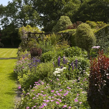 Marlfield House Relais Et Chateaux Hotel