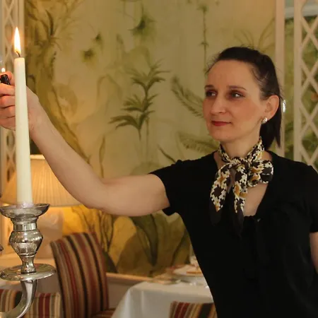 Marlfield House Relais Et Chateaux 4*