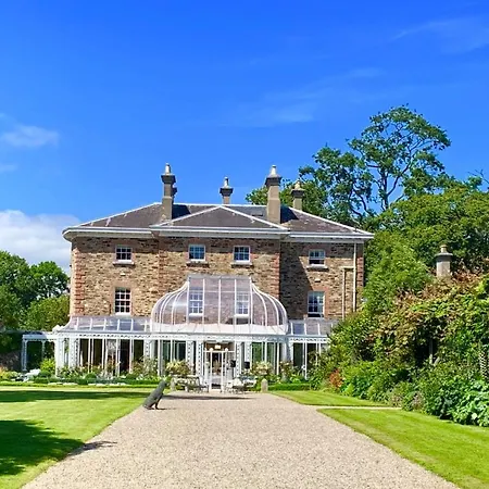 Hotel Marlfield House Relais Et Chateaux